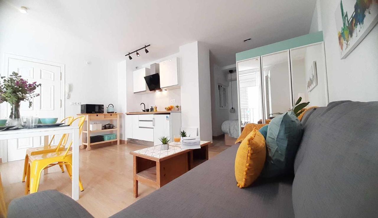 Lovely Center Apartments - Alameda Sunny Terrace Siviglia Esterno foto