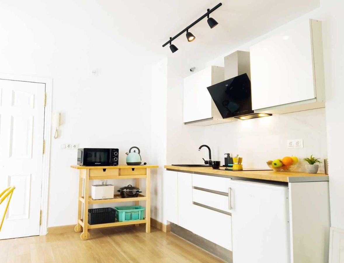 Lovely Center Apartments - Alameda Sunny Terrace Siviglia Esterno foto